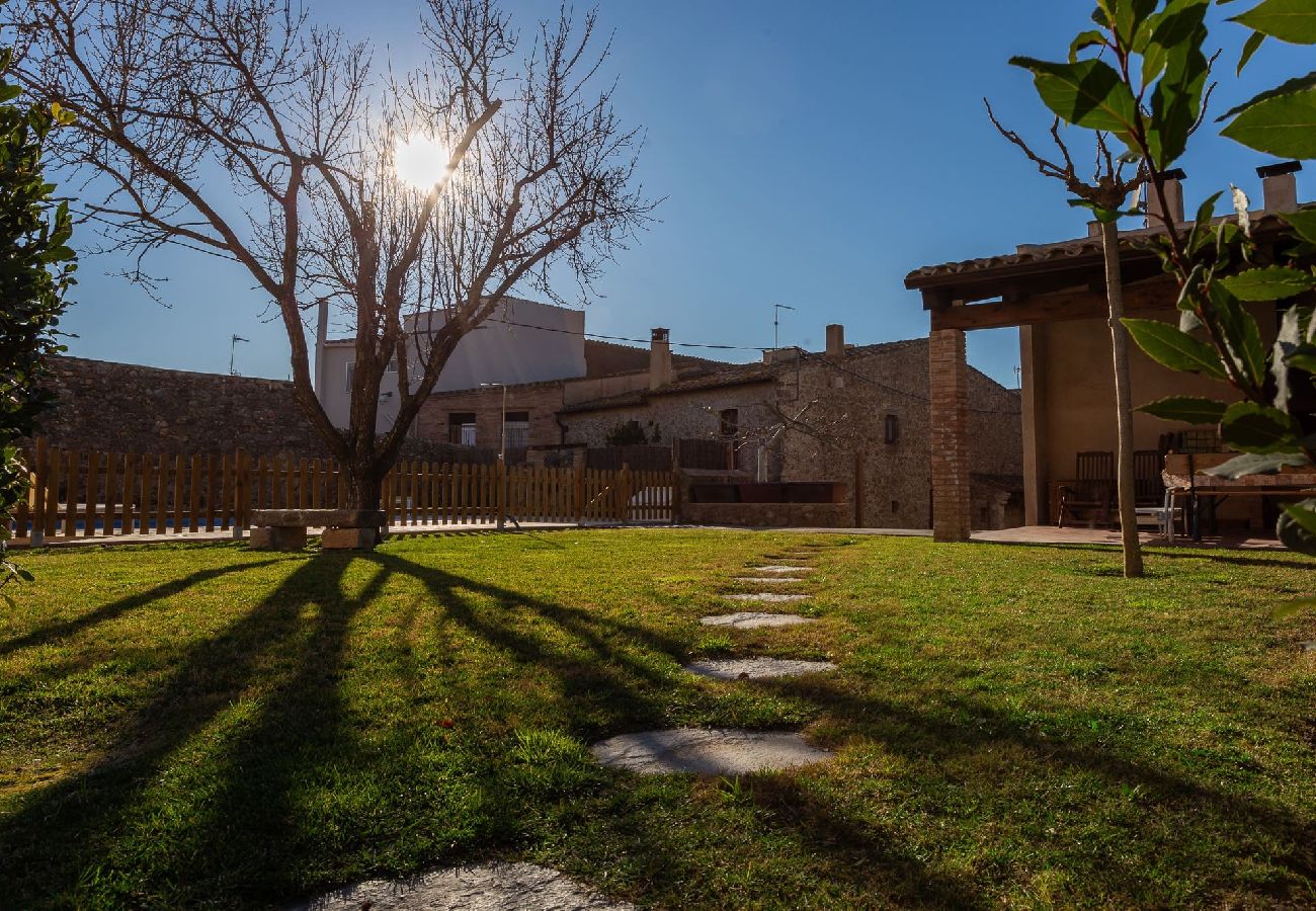 House in La Tallada d'Empordà - Rural House El Graner