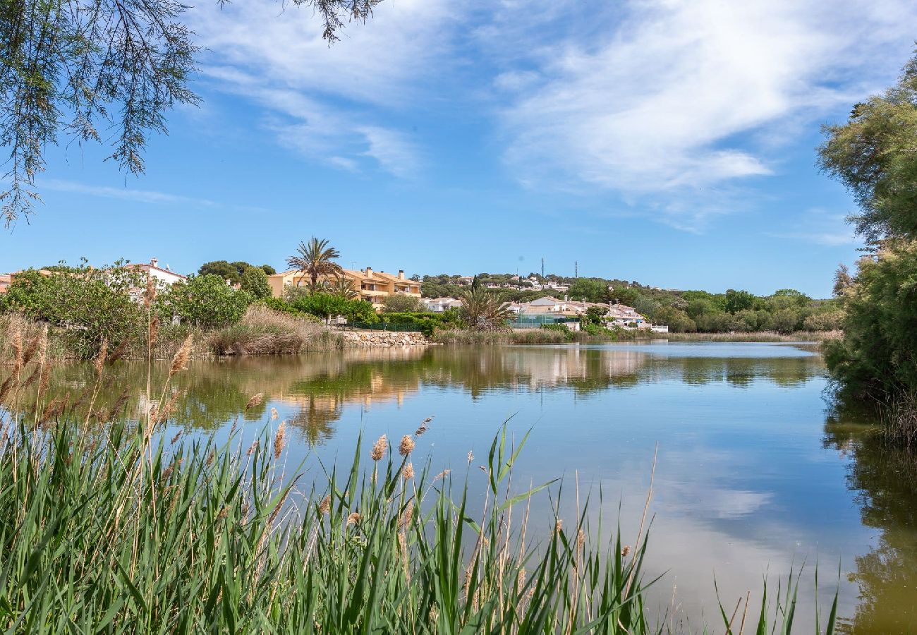 Bungalow in L'Escala - Bungalow Tia Polly