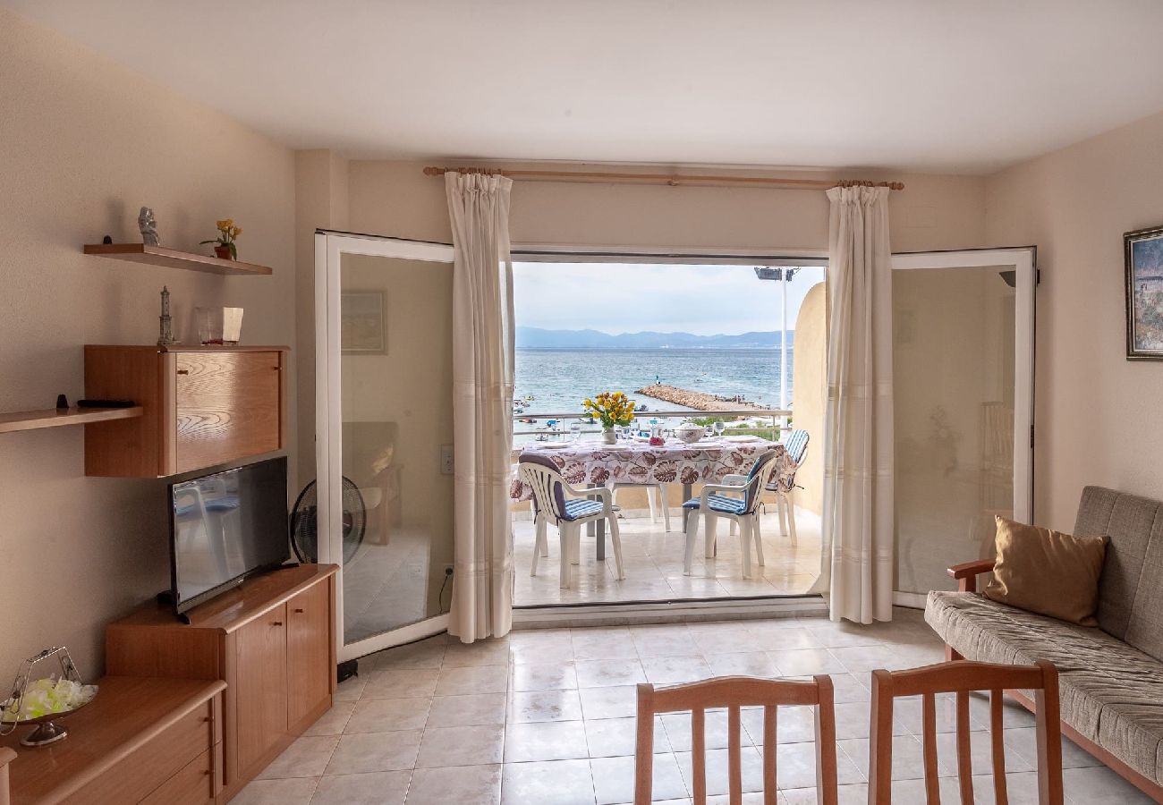 Apartamento en L'Escala - Apartamento Passeig del Mar 