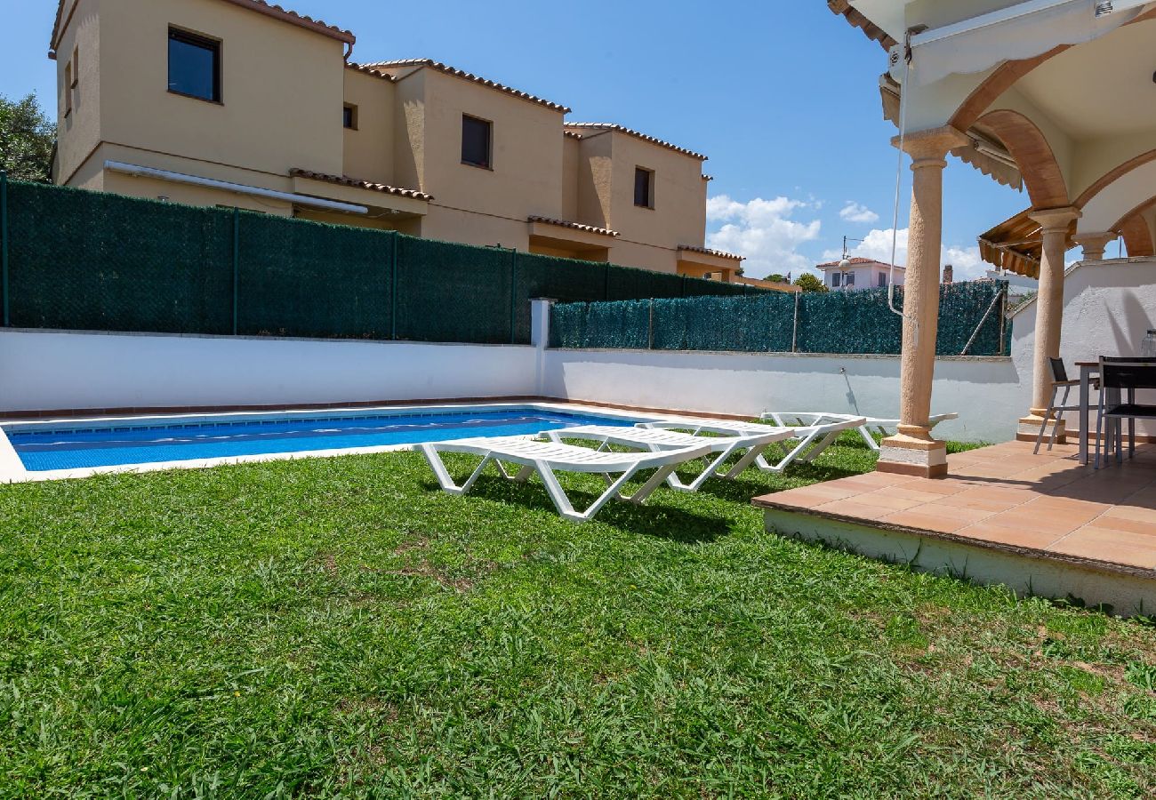 Casa en L'Escala - Casa Sunset con la piscina privada