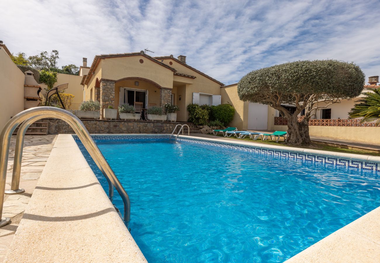 Maison à L'Escala - Maison Quimeta