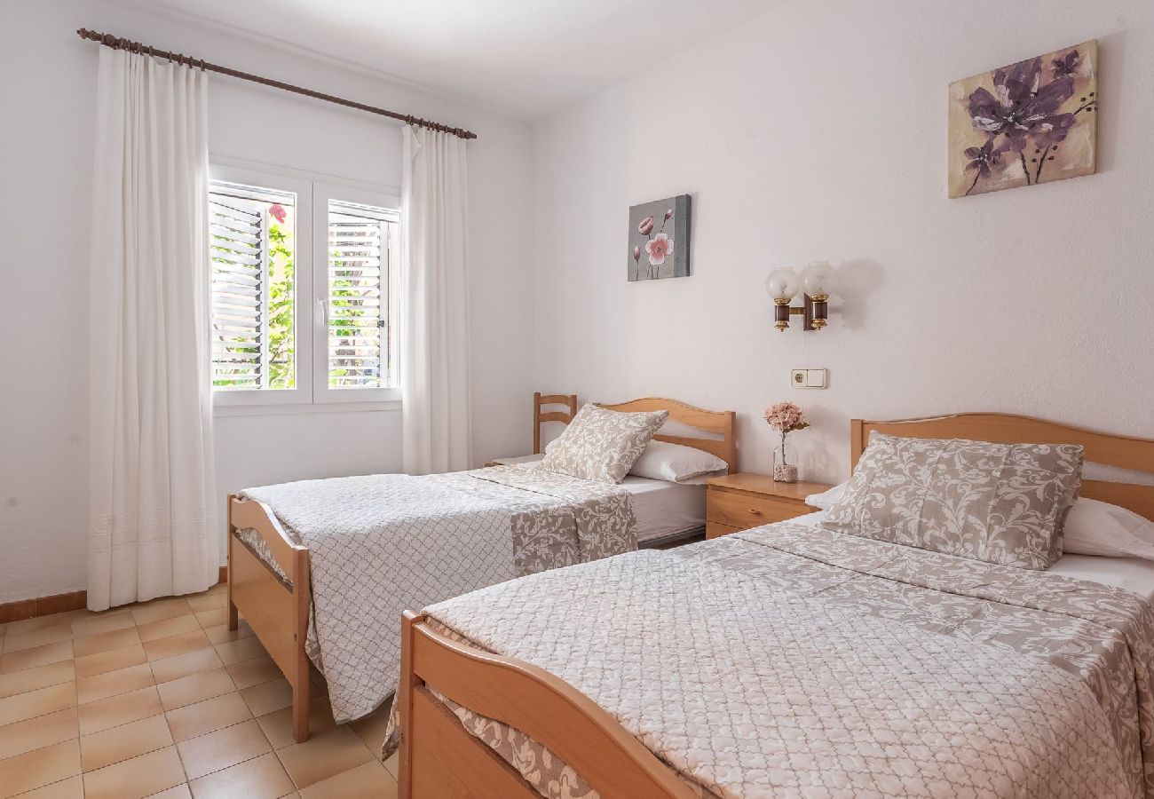 Apartament en L´Escala -  Apartament Norfeu del centre històric