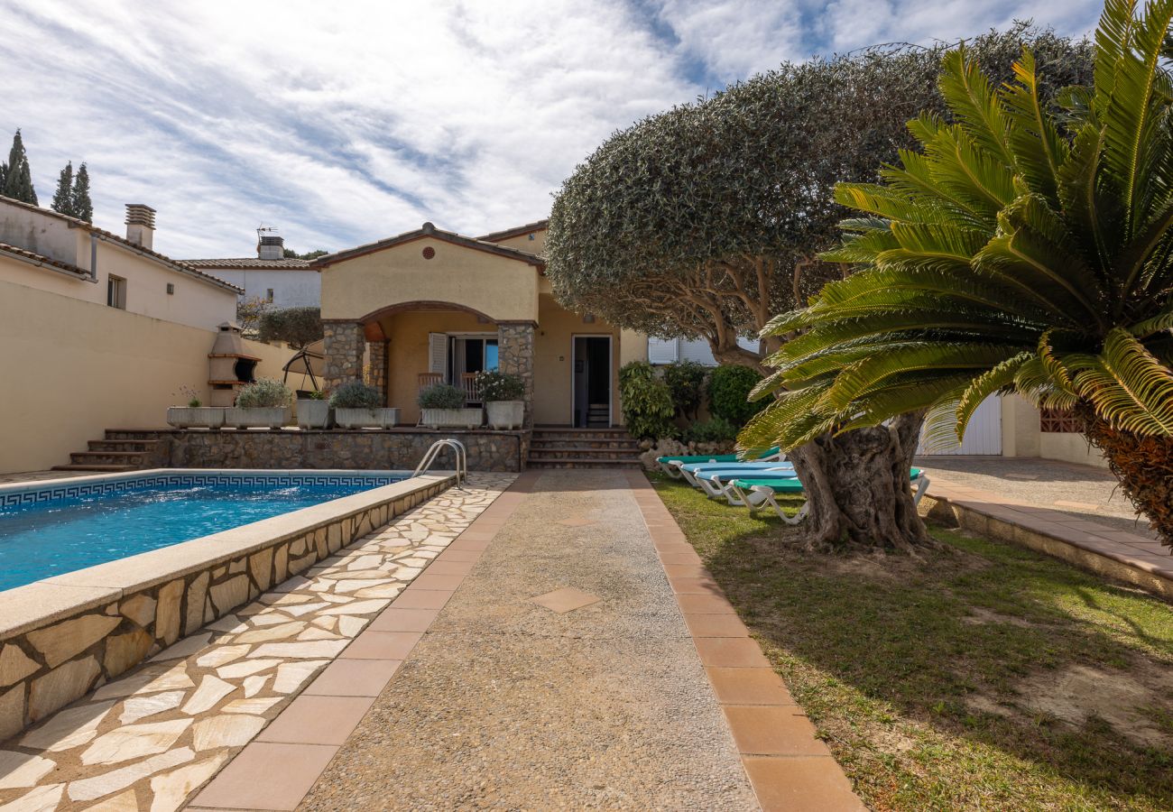 Casa en L´Escala - Casa Quimeta 